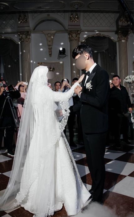 Свадебное платье 2025