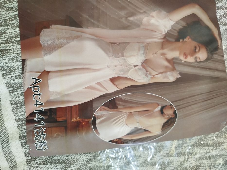 Срочно продаётся пеньюар абсолютно новый оригинал