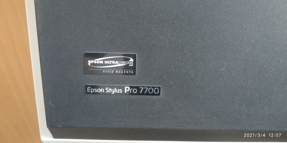 Epson stylus pro 7700