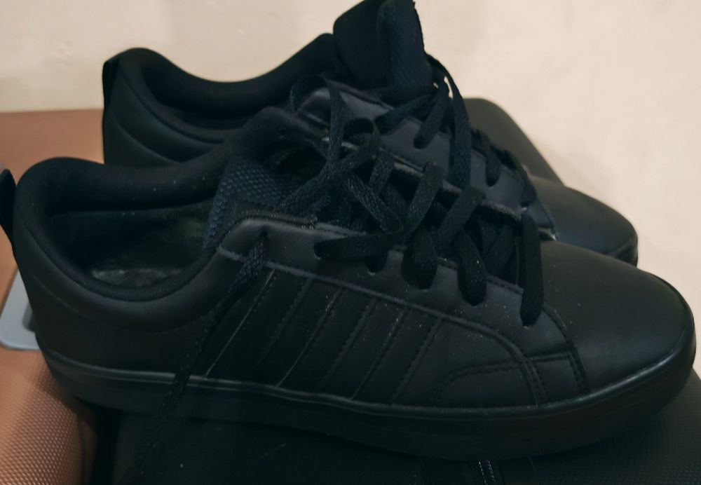 Кецове adidas 41.5