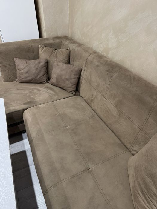 Диван ъглов със две ракли