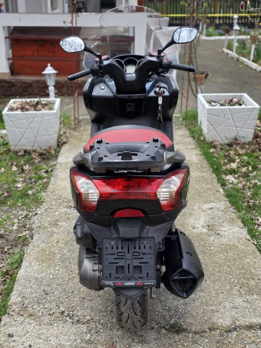 MAXI SCUTER KYMCO 2013 DOWNTOWN ABS  scuter 300 stare perfecta yamaha honda kymco suzuki kawasaki