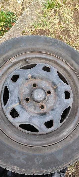 Метални джанти 14 - 4x100 + Бонус 4 бр. 175/65/15 Летни Гуми Hankook