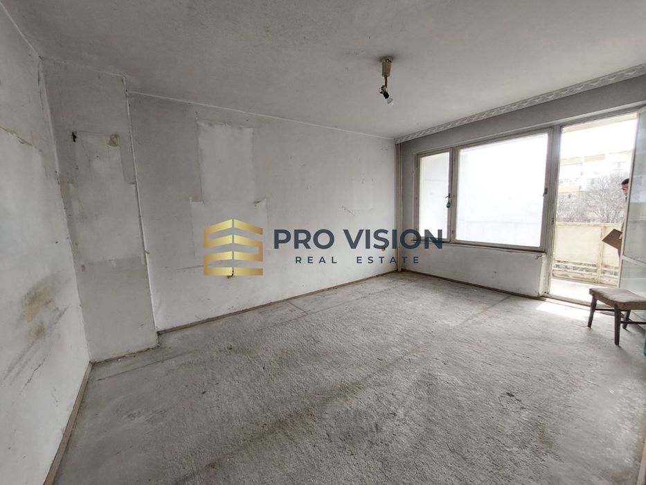 Продава се Двустаен апартамент в Варна, Окръжна болница - 44 кв.м за 1391 €/кв.м - Снимка #1