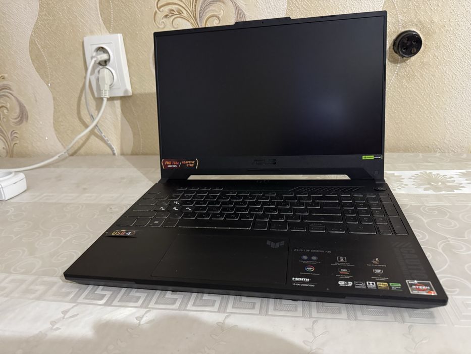 Продаётся ноутбук Asus