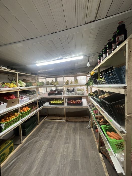 Продам киоск на овощной