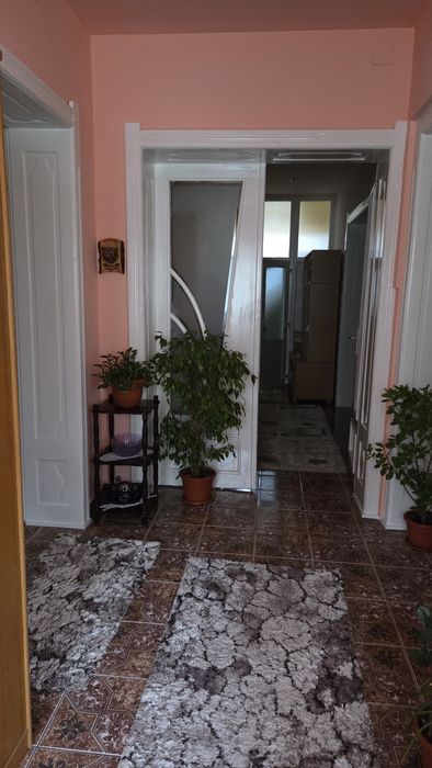 Casa familiala de vanzare in Balc