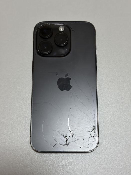Продам iPhone 14pro