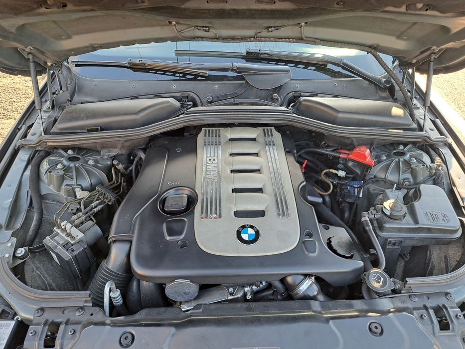 Bmw Seria 5 e60 525D