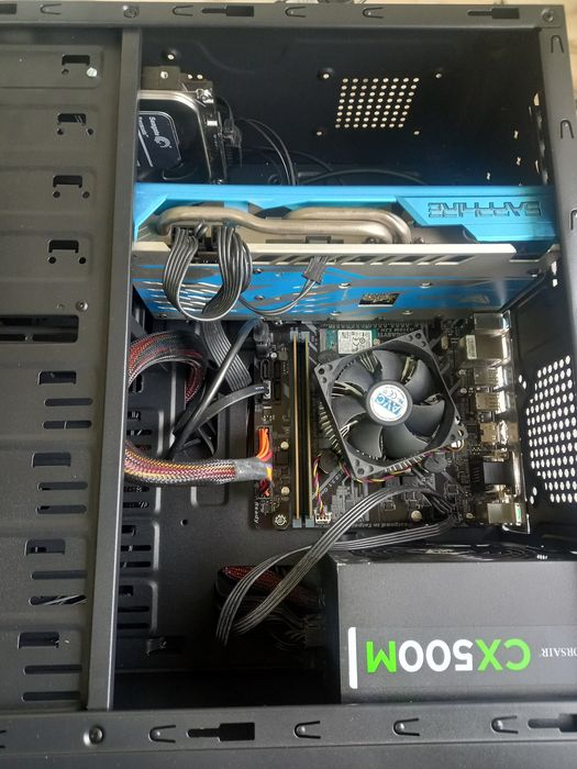 Геймърски компютър Intel® Core i7-8700 16gb DDR4 Ssd Radeon RX 580