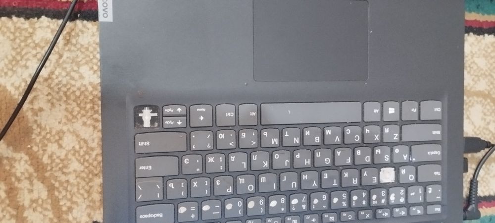 Lenovo ideapad 3