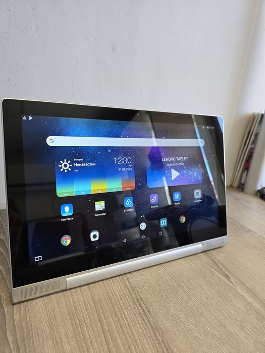 Таблет Lenovo Yoga 2 Pro с проектор!