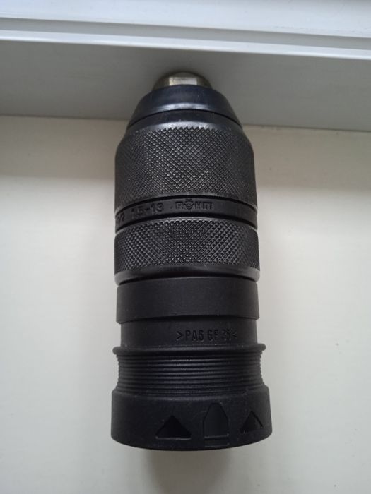 продам сменный патрон. Bosch.