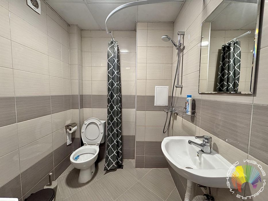 Дава се под наем Двустаен апартамент в Бургас, Лазур - 60 кв.м за 510 € - Снимка #13