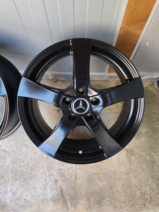 17/5/112-МЕРЦЕДЕС Ц и Е класа-нов внос,перфектни