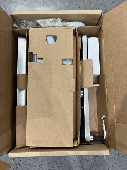 Vand Yale hotel electronică ASSA ABLOY i-max – nouă, completă