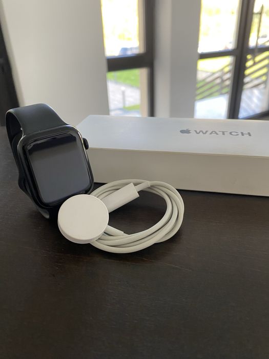 Apple watch se 2023
