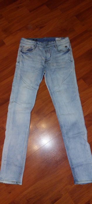 Детски дънки номер 128