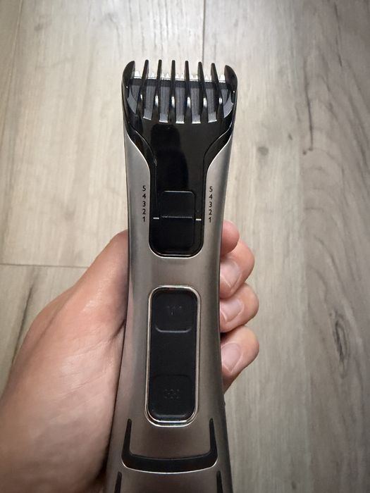 Aparat de tuns Philips