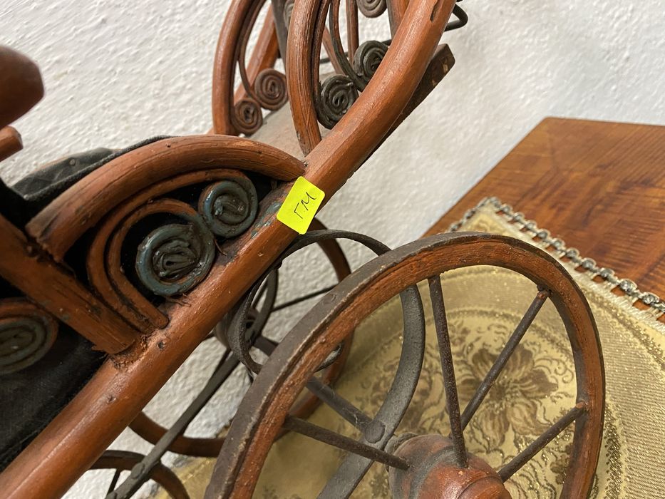 Стара детска количка от франция