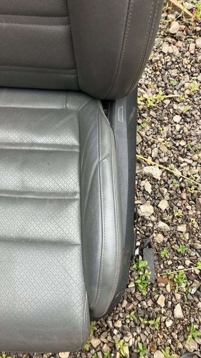 Кожен салон с обдухване и нагреватели за Киа Соренто 2017 година!