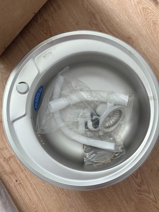 Продам кухонный мойка