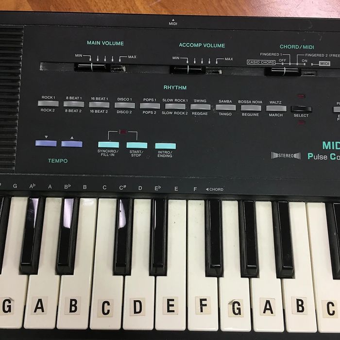 Синтезатор Casio MT - 240