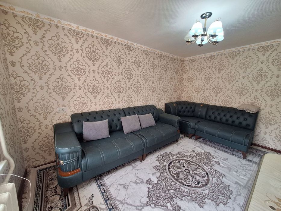 Сотилади Чилонзор 23 квартал кирпич 2 хонали разделка