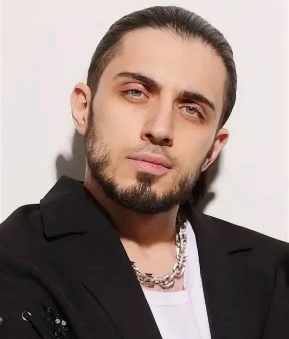 Продам куртку бомбер