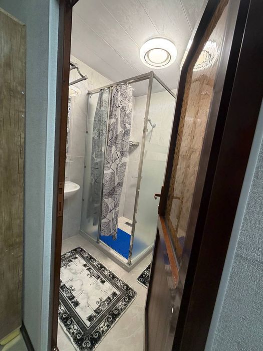 Bez zakz /kunlik xona/ hotel/hostel

- Muhimi toza va pokiza joy

- Xo