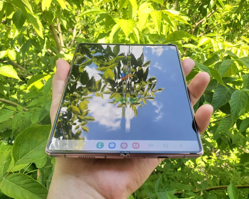 Samsung Galaxy Z Fold 2