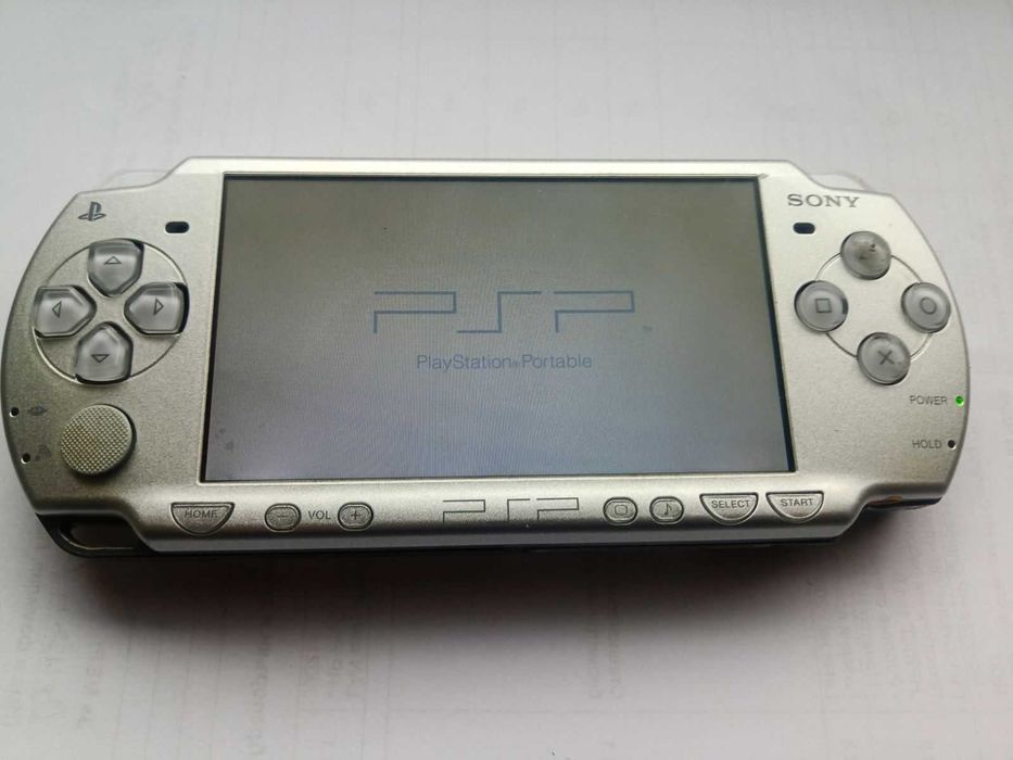 Sony PSP-2004 пълен комплект