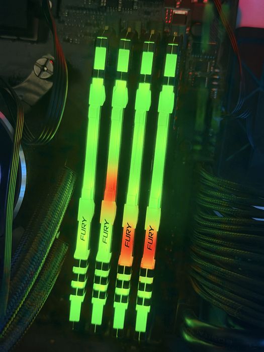 Kingston FURY Beast 128GB (4x32GB) DDR4 3200MHz