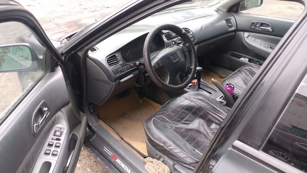 Продом хонду акорд