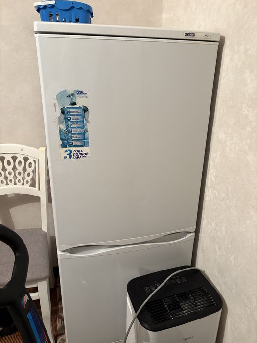 Продам холодильник