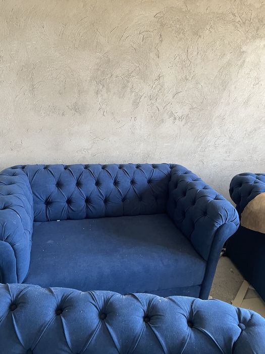 Столы стулья диваны для кафе и ресторанов