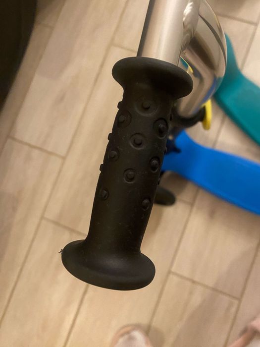 Trotineta Decathlon - 50 lei bucata