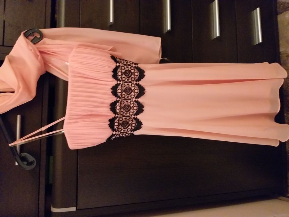 Красива и стилна рокля.