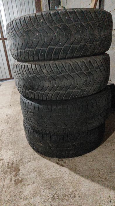 Продам резину 265/70R16