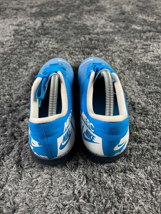 Nike Mercurial Vapor 13 Club IC Футболни Обувки