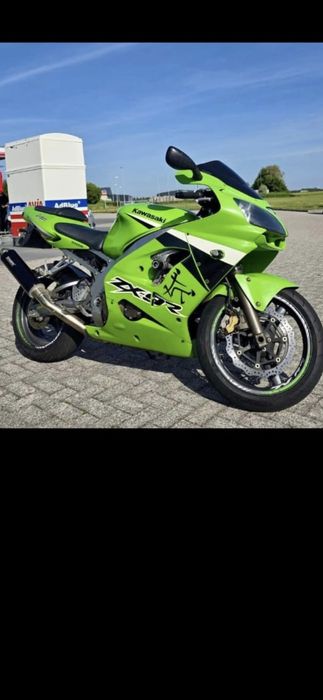 Kawasaki ZX-9R (900cc) din 2004, importată din Oland