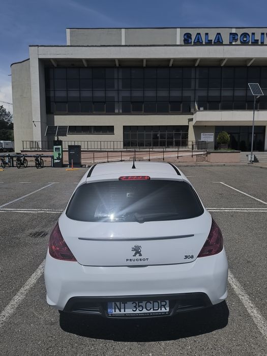 PEUGEOT 308 2012 — imagine 3