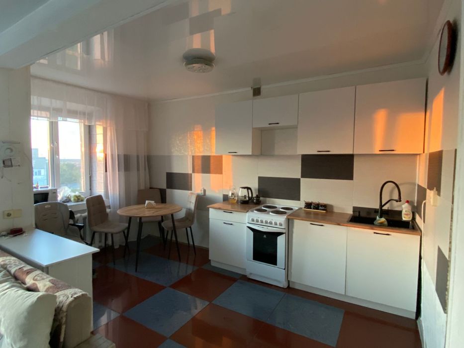 Продам 4комнатную квартиру