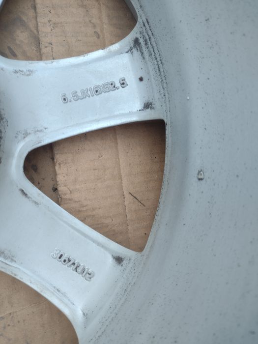 Топ състояние 16-5х108 ЕТ52.5 6.5j Volvo  S40