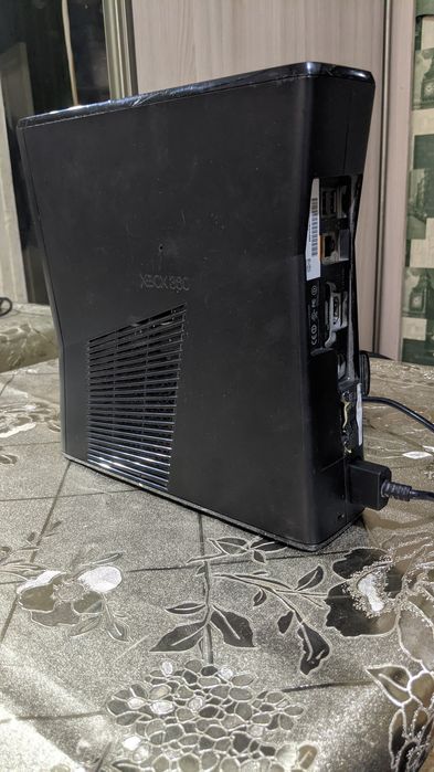 Xbox 360 на запчасти