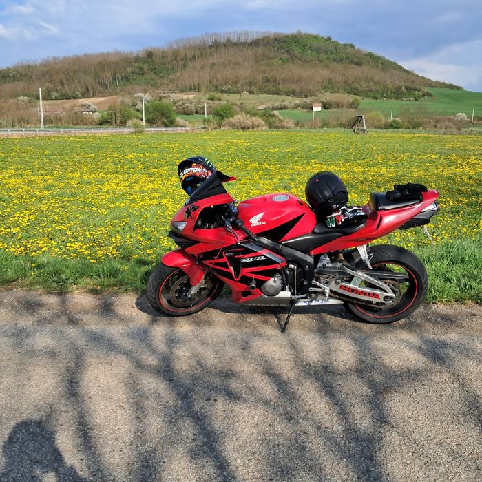 Vând Honda CBR 600rr