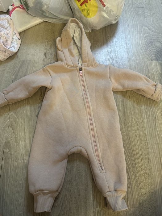 Продам детские вещи