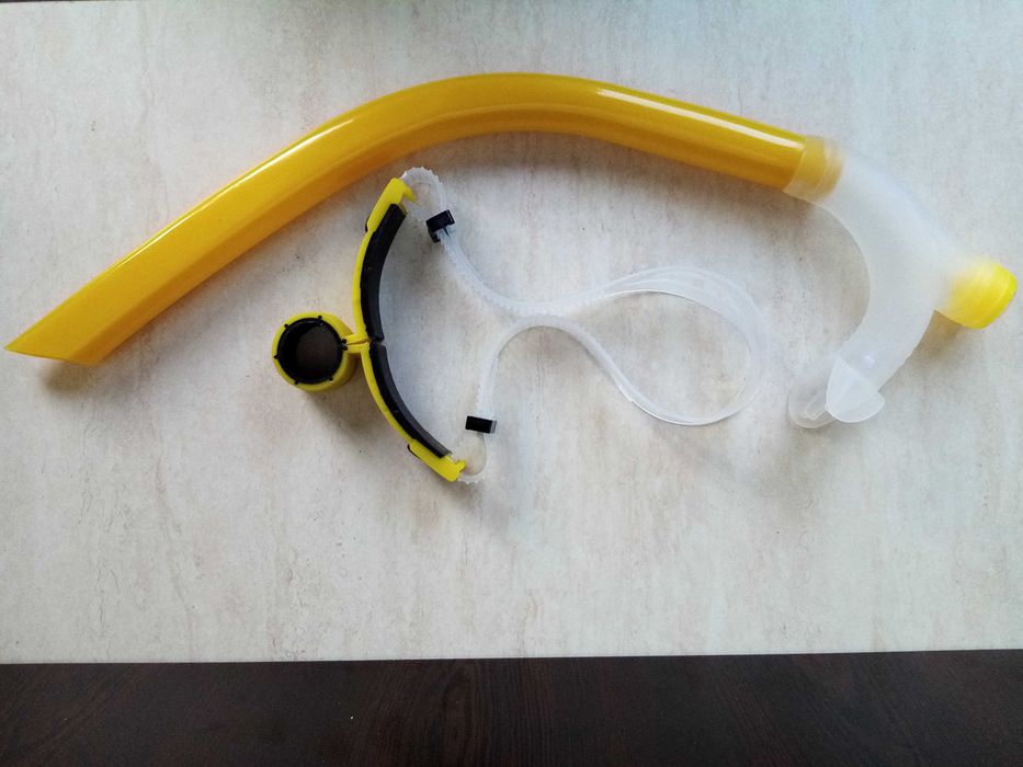 Професионален шнорхел с фабричен дефект 10лв или без дефекти 23лв