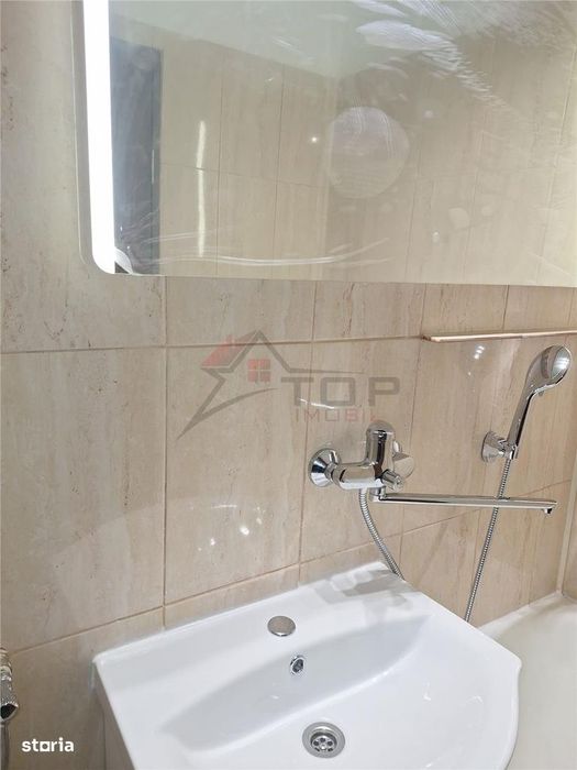 Apartament cu 3 camere Liceul Miron Costin