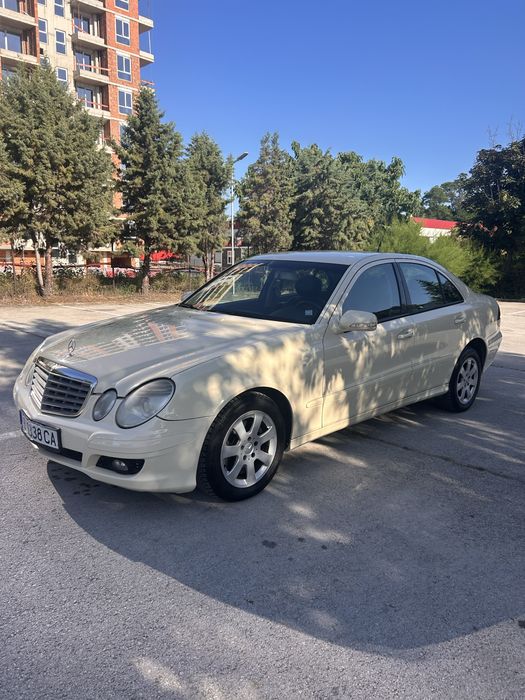 Mercedes-Benz E 200 CDI • 136 к.с. • Кожа • Поддържан автомобил